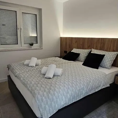 Lägenhet Apartmani Bosanska Krupa