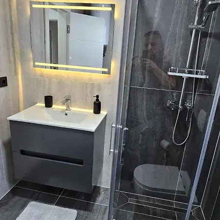 Lägenhet Apartmani Bosanska Krupa