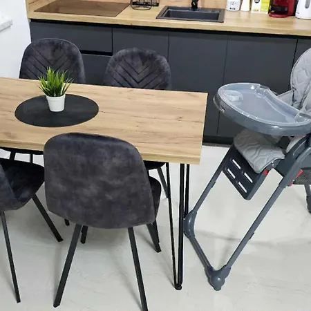 Apartmani Bosanska Krupa Lägenhet *